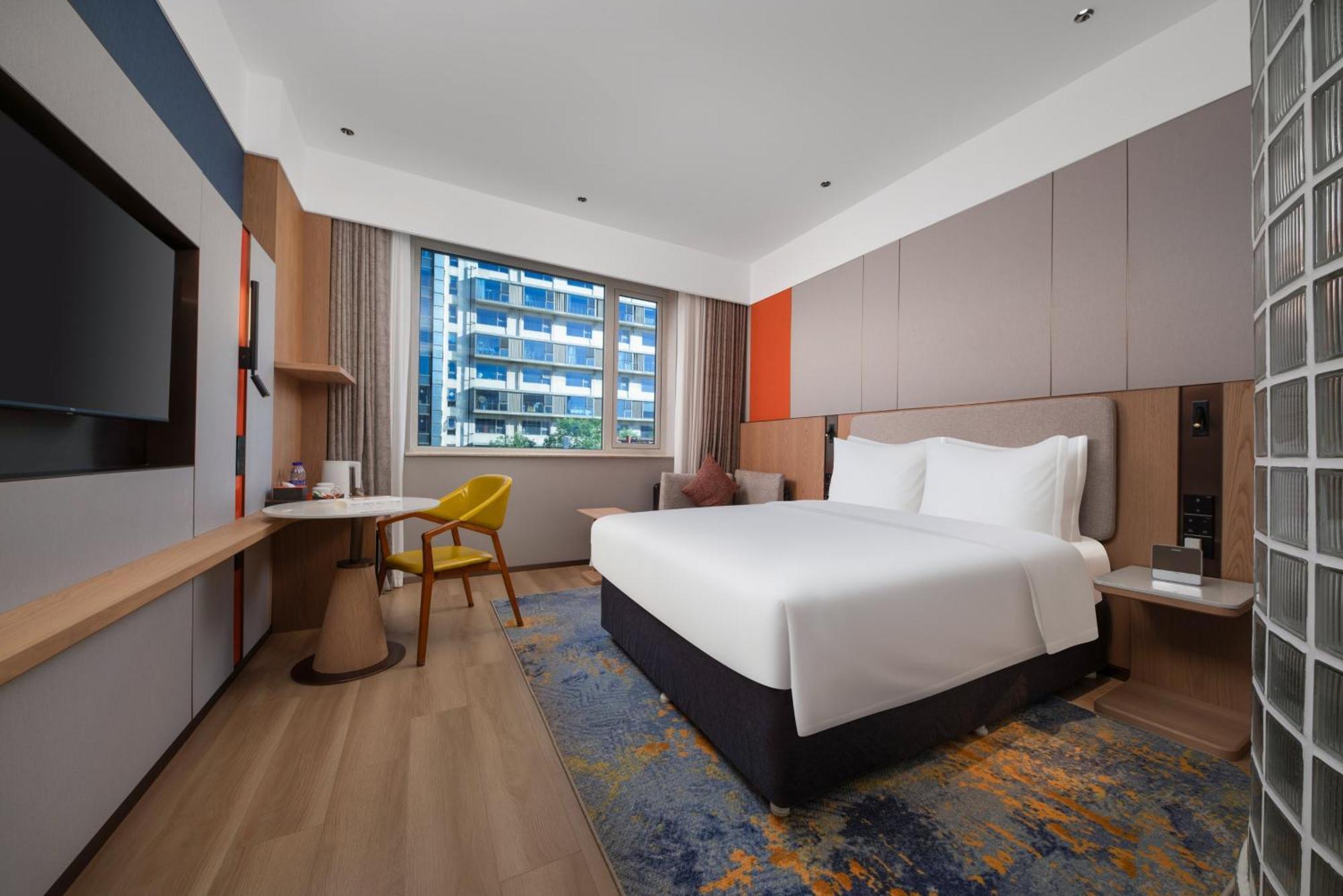 Holiday Inn Express Shangdi Beijing By Ihg L Next To Yuanmingyuan Park & Subway & Qinghe Railway Station & Beijing Sport University L Taxi 15 Minutes To Summer Palace & Peking University & Tsinghua University L 20 Minutes To Badaling Great Wall By Ra Eksteriør billede
